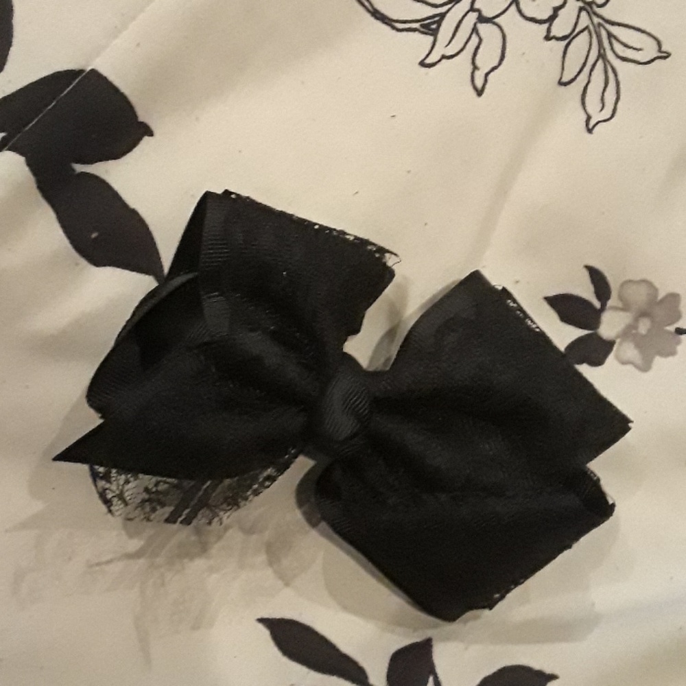 Bow
